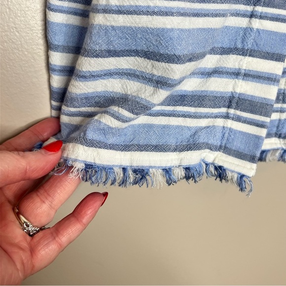 Cloth & Stone Linen Blend Striped Raw Hem Sleeveless Button Back Detail Boho Top - Picture 5 of 10